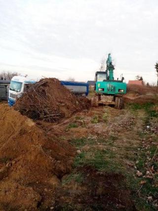 Trwają prace ziemne na Na Skarpie w Ciechowie