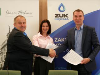 Umowa na budowę kanalizacji we Wróblowicach podpisana – inwestycja za prawie 6 mln zł!