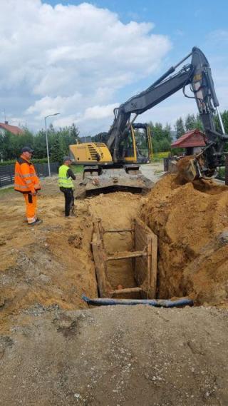 Budowa nawierzchni ul. Leśnej w Ciechowie