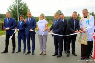 W gminie Miękinia otwarto kolejne przebudowane drogi