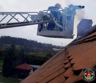 W Malczycach zapaliła się sadza w kominie