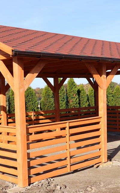 Nowa altana w Jarostowie – miejsce spotkań i odpoczynku Fot. Gmina Udanin