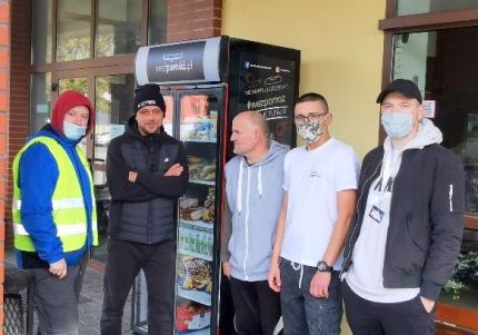 W Środzie Śląskiej ruszyła inicjatywa lodówki społecznej