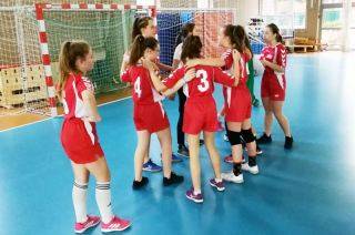 Wygrana młodych szczypiornistek ze Środy Śląskiej