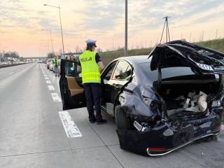 Groźny wypadek na autostradzie A4 / fot. KP PSP w Środzie Śl.