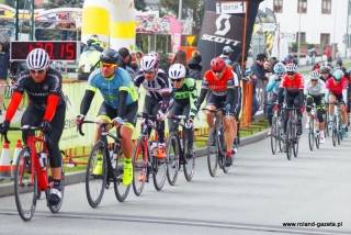 Szosowy Klasyk zakończył wielki kolarski weekend w Miękini (foto. i wideo)