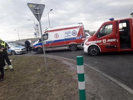 Wypadek w Kostomłotach. Poszkodowane dwie osoby