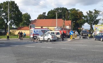 Wypadek na obwodnicy Środy Śl. 5-letnie dziecko zabrano na diagnostykę do szpitala