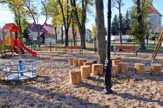 Eko plac zabaw w Świętem