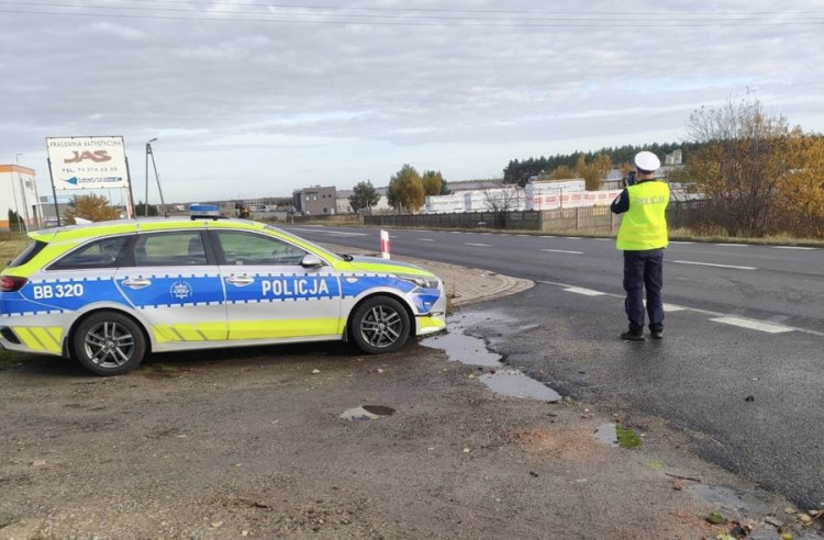 Policyjna akcja „Prędkość” na drogach powiatu średzkiego