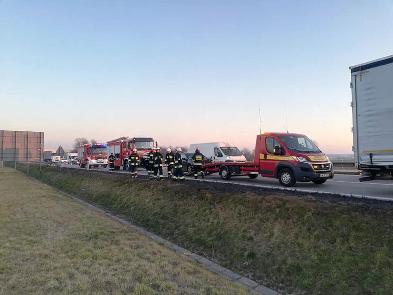 Kolizje, pożar, z pomocą choremu... (z raportu strażaków)