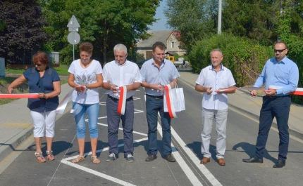 Przebudowana droga powiatowa już odebrana