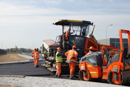 Średzka Gmina realizuje kolejną drogę w ramach Funduszu Dróg Samorządowych