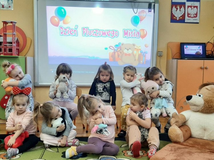 Dzień Pluszowego Misia w Przedszkolu w Ciechowie