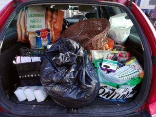 Wspomożesz „mikołajkową paczkę” dla schroniska?