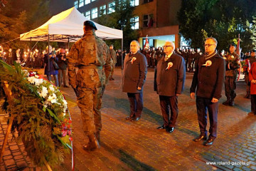 Święto Niepodległości w Miękini – wspólnota, pamięć i światło wolności