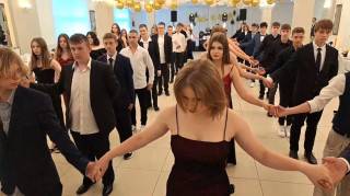 Bal Ósmoklasisty w Środzie Śląskiej (na żywo)