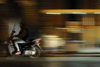 Denerwujący (hałasujący) niepełnoletni motorowerzysta. Brak reakcji służb porządkowych (list)