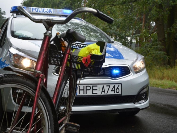 Policja przypomina. Nietrzeźwy rowerzysta to duże zagrożenie / fot. ilustracyjne / policja.pl