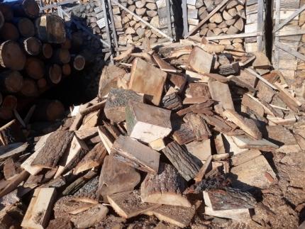Skład drewna w Komornikach zaprasza
