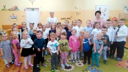 Przedszkolaki z Ciechowa uczciły Dzień Edukacji Narodowej
