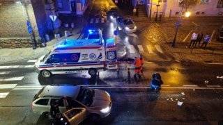Potrącenie kobiety na przejściu dla pieszych w centrum Środy Śląskiej