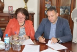 Podpisano umowę na budowę drogi gminnej w Konarach