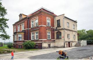 Spotkanie ws. wznowienia zajęć w "starej" szkole w Malczycach