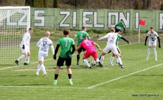 Zieloni Rakoszyce - Mechanik Brzezina 2:3 (0:3)