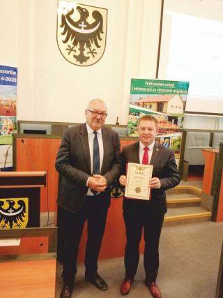 Zbiornik w Proszkowie z dotacją UMWD