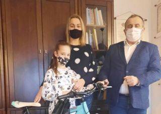 9-latka uratowała siostrę. Wójt nagrodził ją za wspaniałą postawę