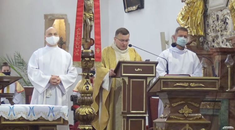 Transmisja mszy św. z kościoła w Środzie Śląskiej (31-05-2020)