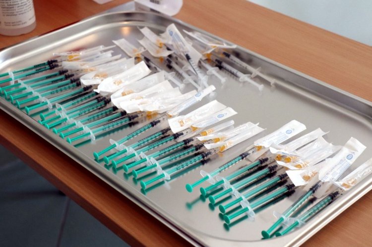 Harmonogram szczepień w hali OSiR na sierpień