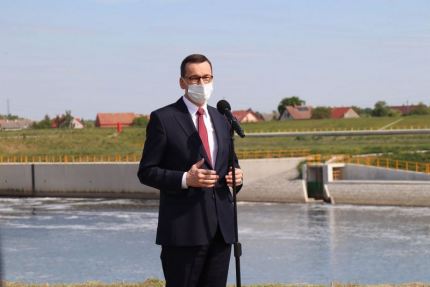 Wizyta Premiera Morawieckiego na stopniu wodnym w Rzeczycy (wideo)