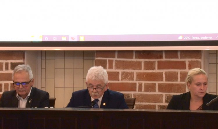 LXII sesja Rady Miejskiej w Środzie Śląskiej (wideo)