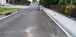 Przebudowa ul. Willowej w Miękini. Widać już znaczne efekty