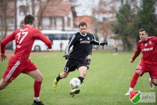 Lepsze i gorsze mecze seniorów Polonii...