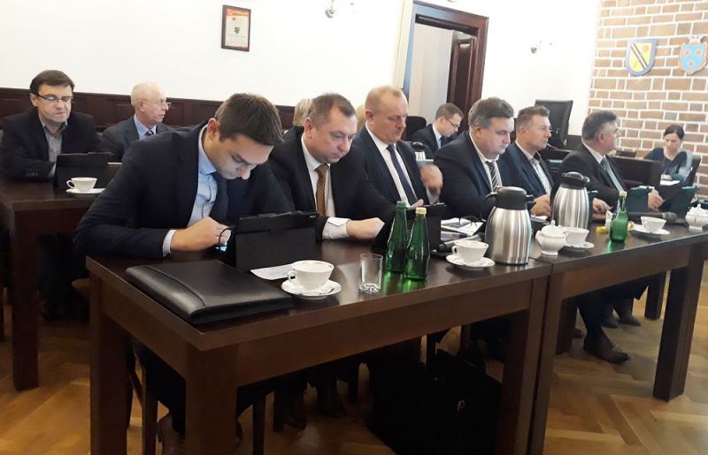 XIX Sesja Rady Miejskiej w Środzie Śląskiej (na żywo)