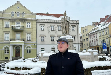 Inspirujący rówieśników i nie tylko, młody działacz społeczny. Rozmowa z Sebastianem Warowym