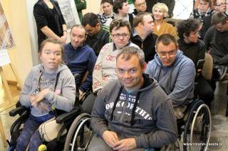 &quot;Linia życia&quot;. Jaka jest? Oni to wiedzą!