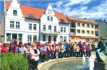 Seniorzy Oddziału Rejonowego PZERiI zwiedzali Mazury