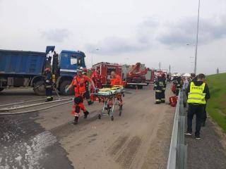 Na pomoc nieprzytomnej osobie i wypadek na autostradzie