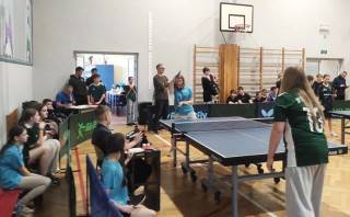 Powiatowe Igrzyska Dzieci i Młodzieży Szkolnej w Drużynowym Turnieju Tenisa Stołowego / fot. ULKS Ciechów