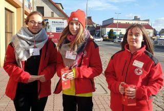 Zebrano blisko 4 tysiące zł na paczki dla potrzebujących!