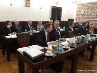 XII sesja Rady Miejskiej w Środzie Śląskiej (na żywo)