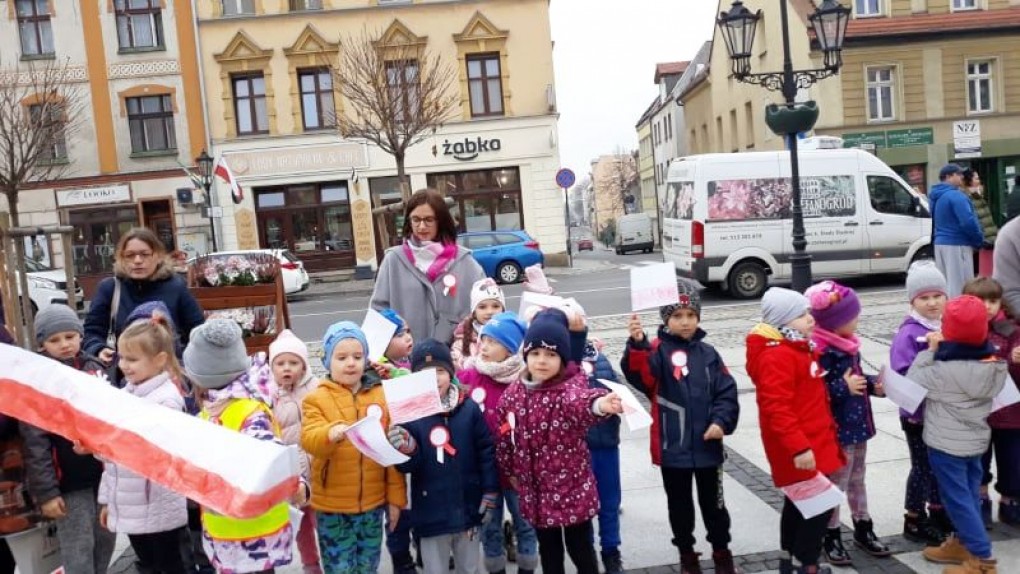 Przedszkolaki uczciły Święto Niepodległości