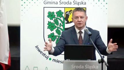 Odpowiedź sesyjna burmistrza ws. powołania wicedyrektora SP nr 3 w Środzie Śl. (wideo)