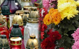 Ogłoszenie o terminie składania ofert na dzierżawę gruntów z przeznaczeniem na lokalizację stanowisk na sprzedaż zniczy i kwiatów