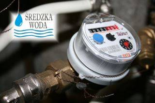 Średzka Woda przystąpiła do montażu nakładek radiowych na wodomierzach