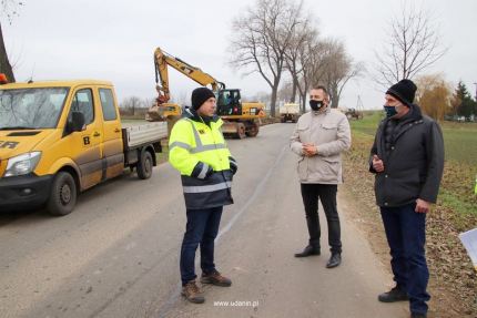 Ruszyła przebudowa drogi powiatowej Piekary-Konary